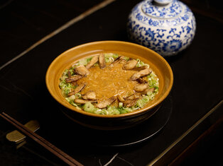 hairy crab claypot rice by mott 32